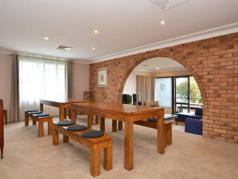 The House On The Lake @ Fishing Point, Lake Macquarie - Honestly Put The Line In And Catch Fish - Accommodation Georgetown 2