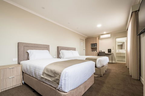 The Lighthouse Hotel - Accommodation Georgetown 2