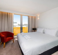 The Nest - Cosy Space on Newcastle Street with Roof Terrace - Accommodation Georgetown