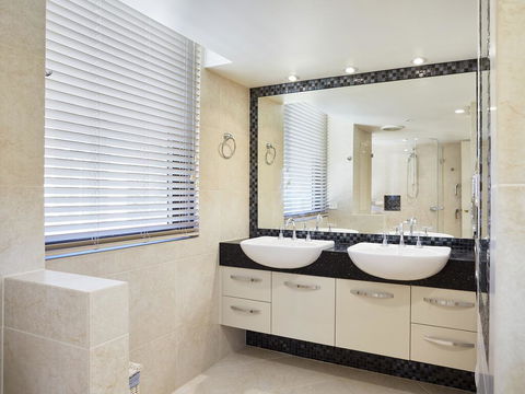 The Premiere Apartments - Accommodation Georgetown 2