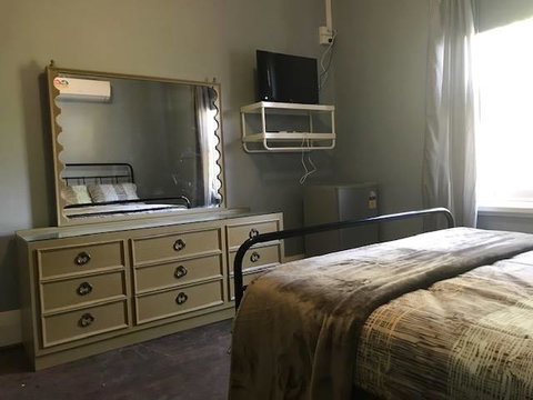 The Quarters @ BDH - Accommodation Georgetown 2