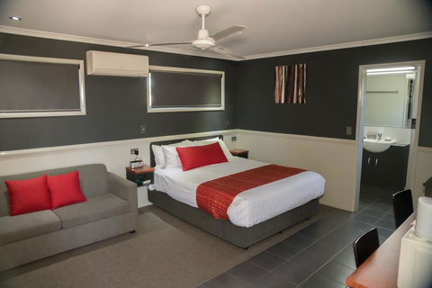 The Rocks Motel - Accommodation Georgetown 1