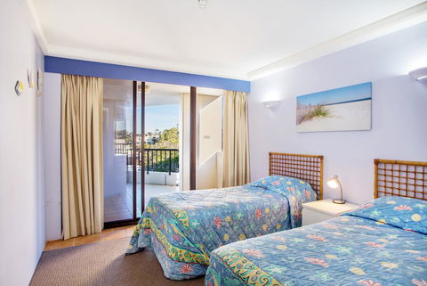 THE ROCKS RESORT, UNIT 9J - Accommodation Georgetown 3