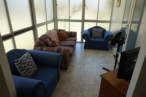 The Shack - Rainbow Beach, The Ultimate Beach Shack, 200m To Beach - Accommodation Georgetown 1