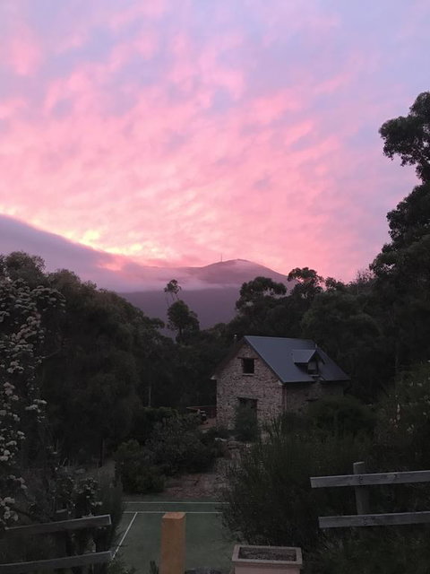 The Stone Cottage (with Tennis Court) - Accommodation Georgetown 0