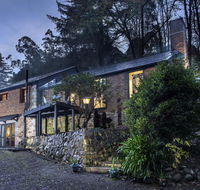 The Stone on the Hill - 3 bedroom house - Accommodation Georgetown