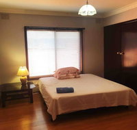 Thomastown antique house room 1 - Accommodation Georgetown