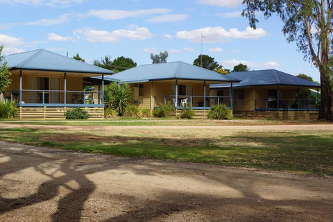 Tooleybuc River Retreat Villas - Accommodation Georgetown 0