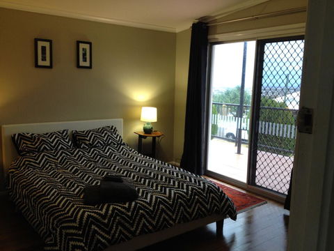 Top Of Alex - Amazing Views - Accommodation Georgetown 3