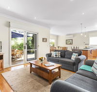 Tranquility in Cowes - Pets Fireplace WiFi Linen 350m Beach 4 Bdrms - Accommodation Georgetown