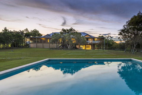 TRANQUILO BEACH HOUSE - Accommodation Georgetown 0
