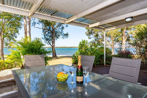 TREAT YOURSELF To Something Special! - Accommodation Georgetown 0