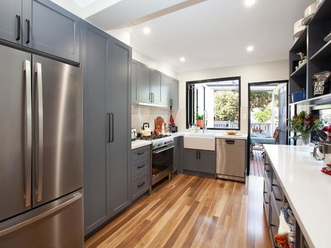 TRENDY TERRACE (H)-L'Abode - Accommodation Georgetown 2