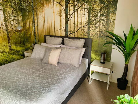 Ultra-chic Top Floor New York Style Loft Apartment - Accommodation Georgetown 2