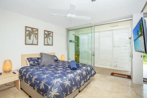 Unit 6 Plantation - Rainbow Beach, Plantation Resort, Ground Floor, Aircon, Pool, Spa - Accommodation Georgetown 3