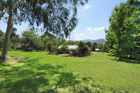 Valley Haven - 3 Bedrooms Close To The Village! - Accommodation Georgetown 0
