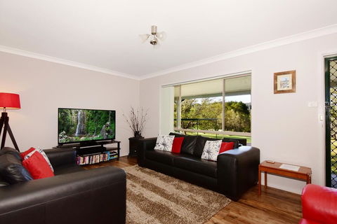 Valley Haven - 3 Bedrooms Close To The Village! - Accommodation Georgetown 3