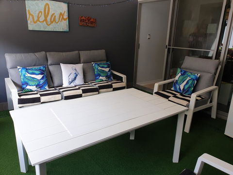 Venetian Canal Apartment-Close To Beaches And Marina - Accommodation Georgetown 3