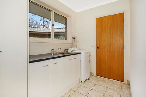 Valley View Townhouse - On The RAIL TRAIL - Accommodation Georgetown 2