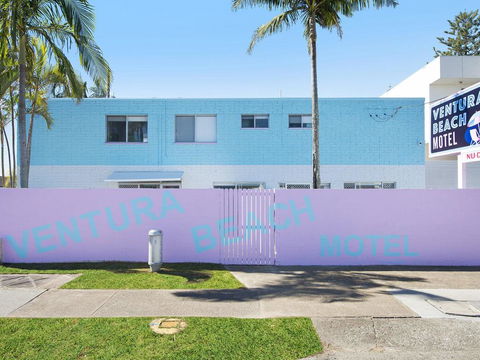 Ventura Beach Motel 2 Bedroom Poolside - Accommodation Georgetown 2