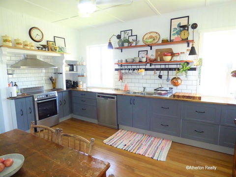 Victoria House - Accommodation Georgetown 1