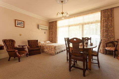 Victoria House Motor Inn - Accommodation Georgetown 0
