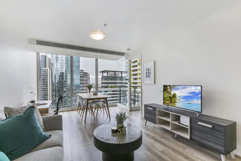 Views And Hotel-style Extras In A Great Location - Accommodation Georgetown 0