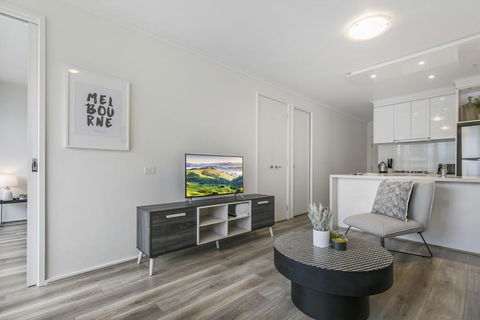 Views And Hotel-style Extras In A Great Location - Accommodation Georgetown 1