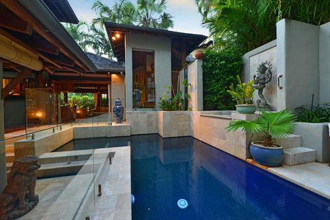 Villa 3 Far Pavillions - Luxury Holiday Villa - Accommodation Georgetown 1