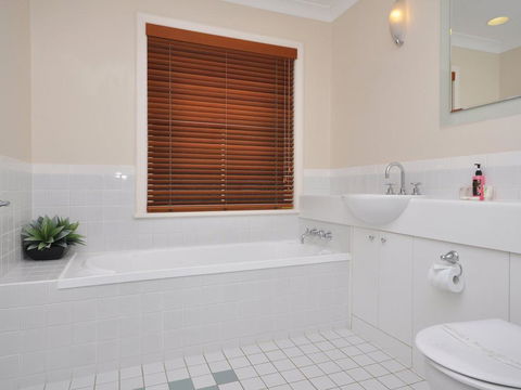Villa 3br Vista Resort Condo Located Within Cypress Lakes Resort (nothing Is More Central) - Accommodation Georgetown 1