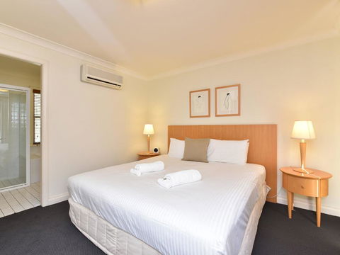 Villa Executive 2br Ferre Resort Condo Located Within Cypress Lakes Resort (nothing Is More Central) - Accommodation Georgetown 1