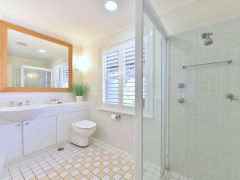 Villa Executive 2br Quattro Resort Condo Located Within Cypress Lakes Resort (nothing Is More Central) - Accommodation Georgetown 3