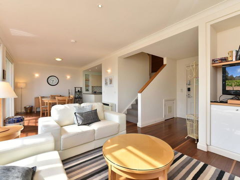 Villa Executive 2br Viti Resort Condo Located Within Cypress Lakes Resort (nothing Is More Central) - Accommodation Georgetown 0