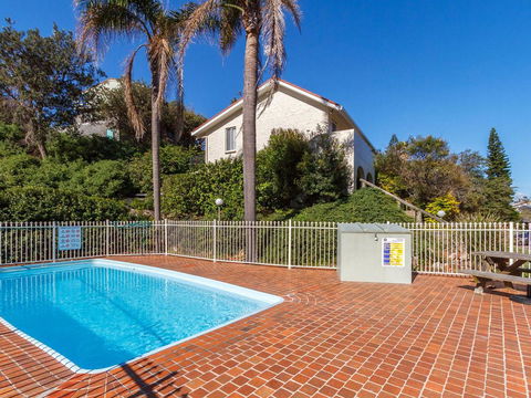 Villa Manyana 09 - Accommodation Georgetown 1