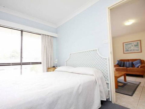 Villa Manyana Unit 25 - Accommodation Georgetown 2