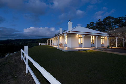 Villa Talia Tasmania - Accommodation Georgetown 1