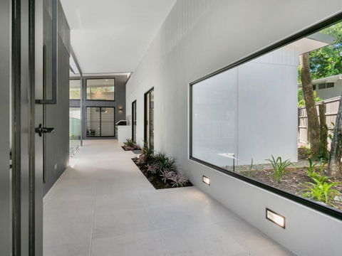 Villa Tiino - Clifton Beach - Accommodation Georgetown 3