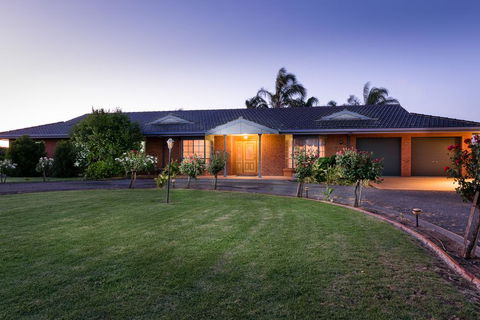 Vineyard Retreat Mildura - Accommodation Georgetown 0