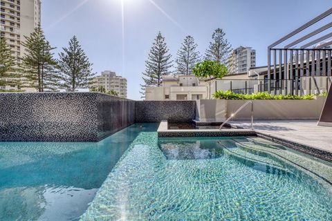 Vue Broadbeach - Accommodation Georgetown 2
