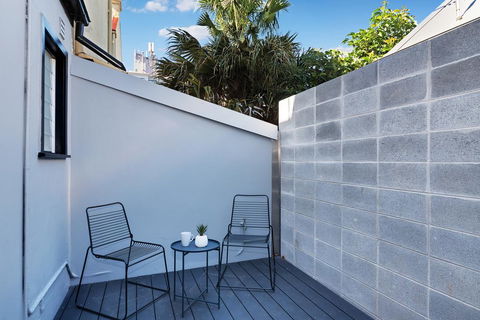 Walk To The City, Fish Market, Darling Harbour - Accommodation Georgetown 3