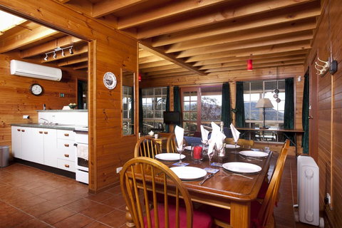 Wallaby Leap - Accommodation Georgetown 3