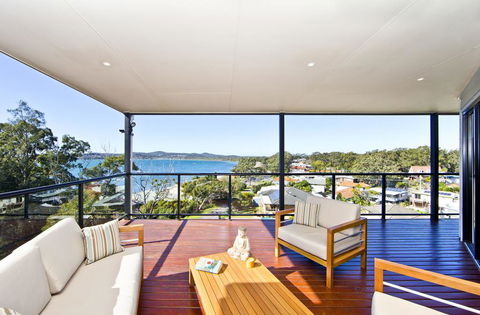 Wanda Point House - Tranquil, Elegant & Dog Friendly - Accommodation Georgetown 1