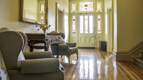 Waratah On York - Accommodation Georgetown 1