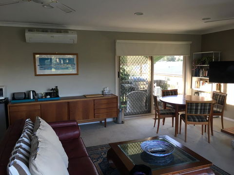 Andrew's On Topaz - Accommodation Georgetown 12
