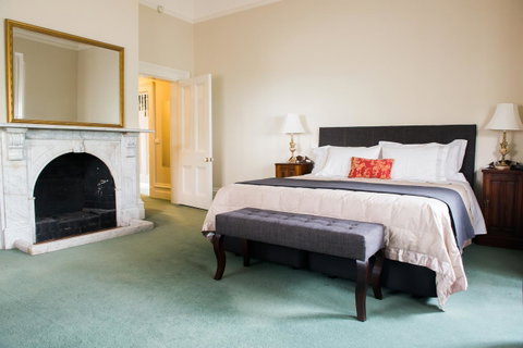 The Riversleigh - Accommodation Georgetown 14