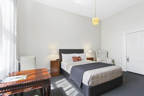 The Riversleigh - Accommodation Georgetown 22