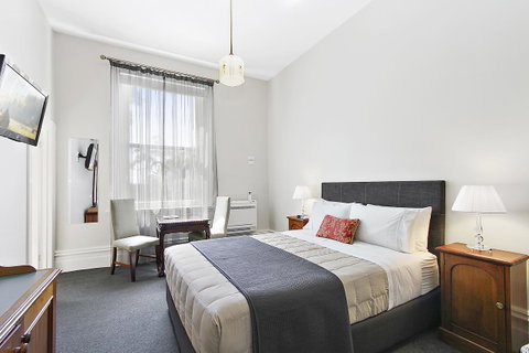 The Riversleigh - Accommodation Georgetown 25