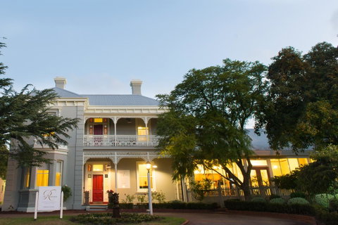 The Riversleigh - Accommodation Georgetown 23