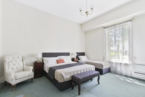 The Riversleigh - Accommodation Georgetown 8