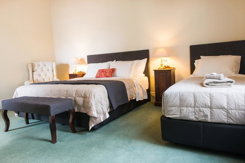 The Riversleigh - Accommodation Georgetown 18